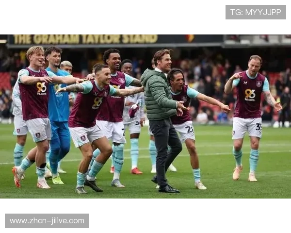 升班马伯恩利力克利兹联沃克助攻发威终结球队连败走势